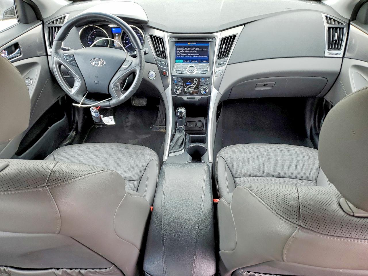 Hyundai SONATA Hybrid