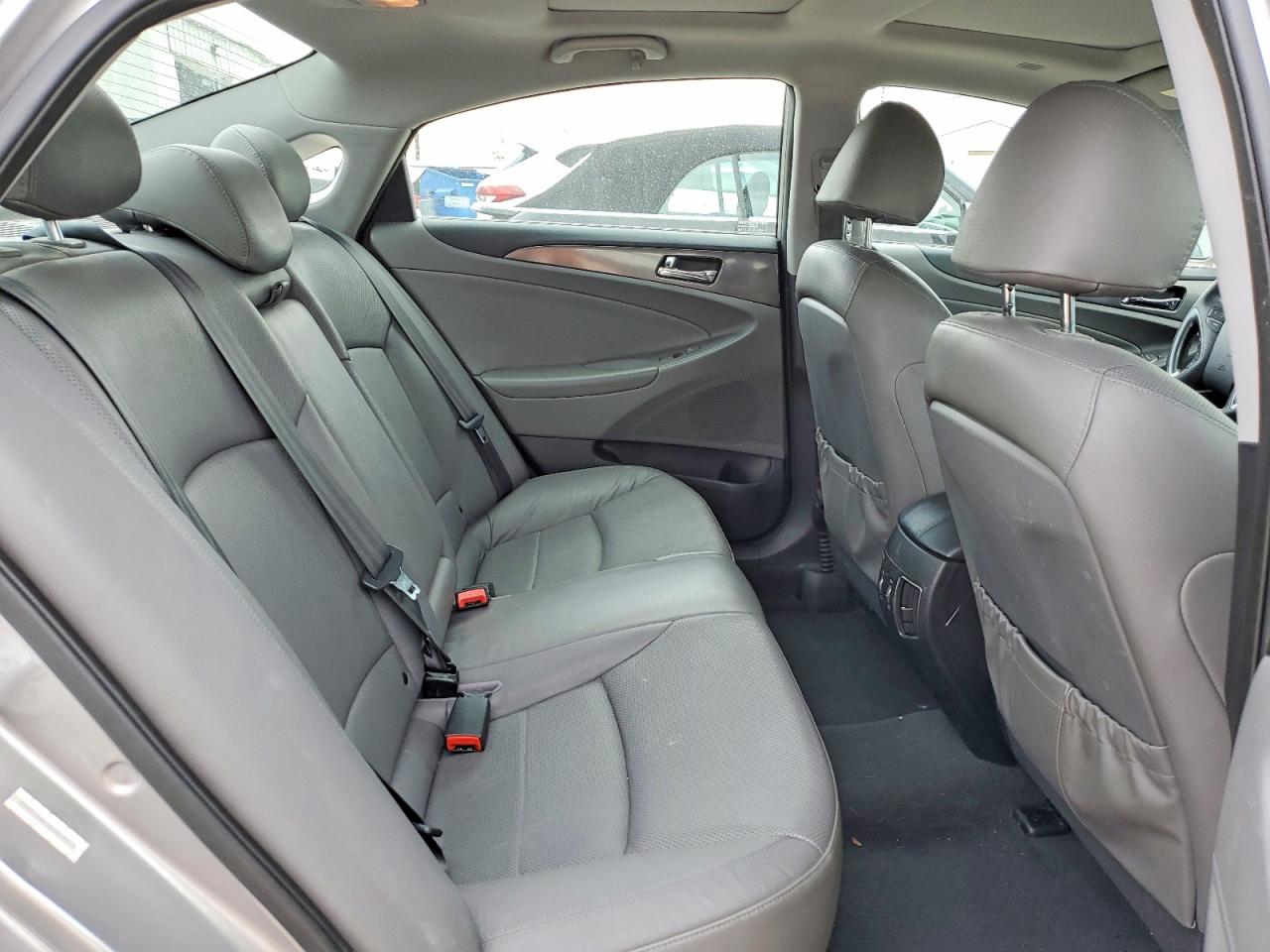 Hyundai SONATA Hybrid