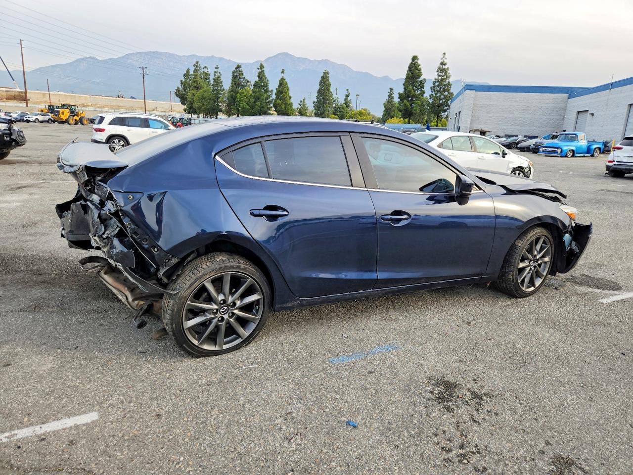 Mazda 3 Touring