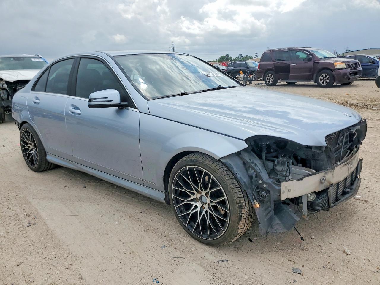 Mercedes-Benz C-Class 250