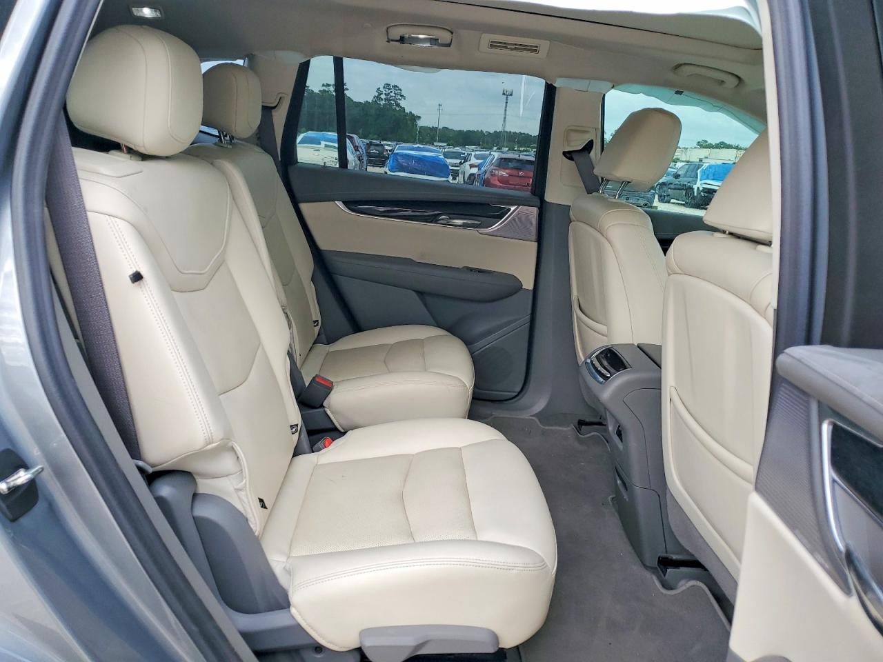 Cadillac XT6 Premium Luxury