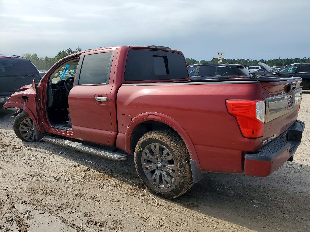 Nissan Titan Platinum Reserve