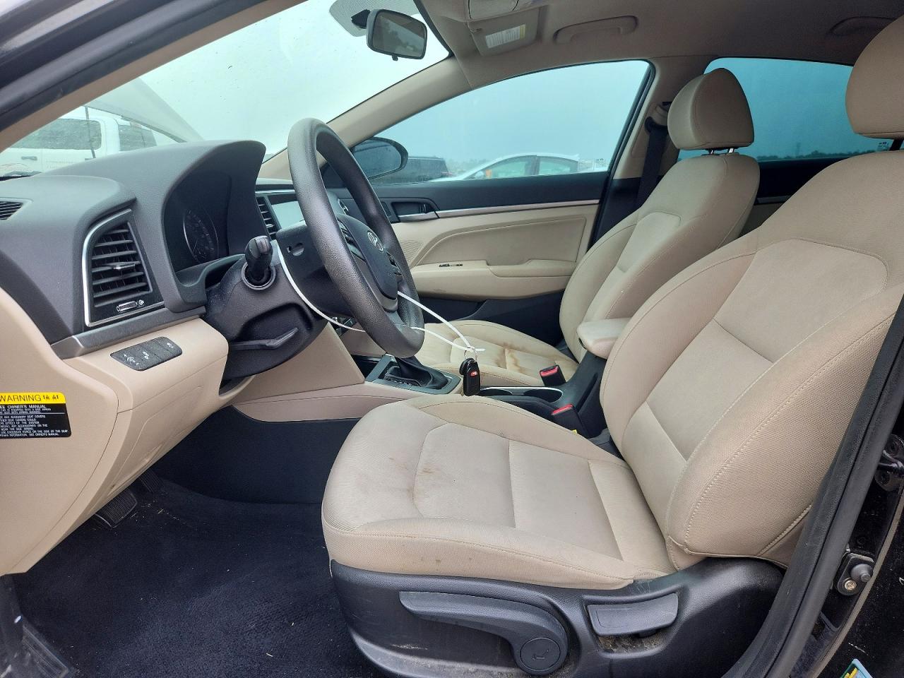 Hyundai ELANTRA Sel