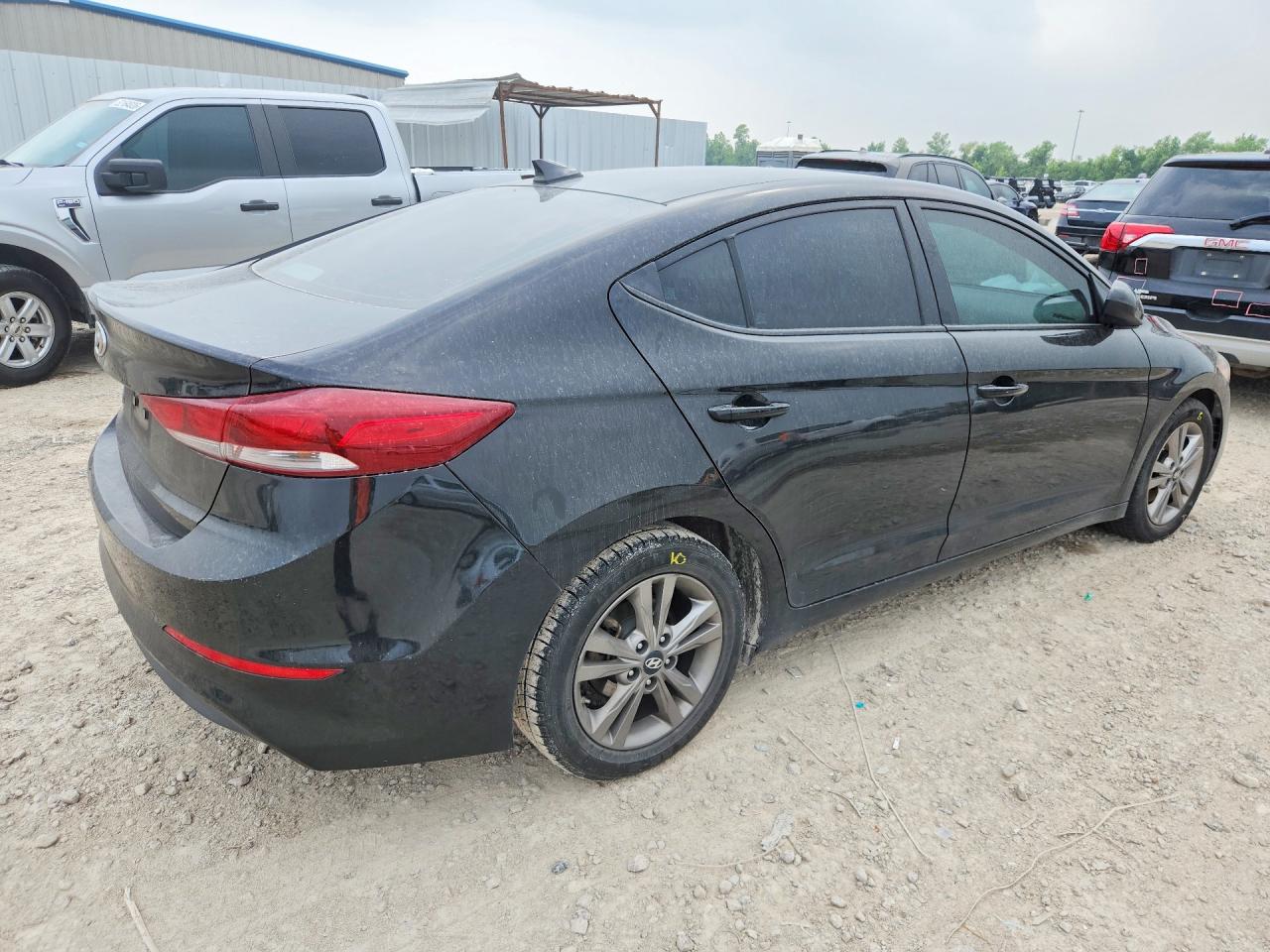 Hyundai ELANTRA Sel