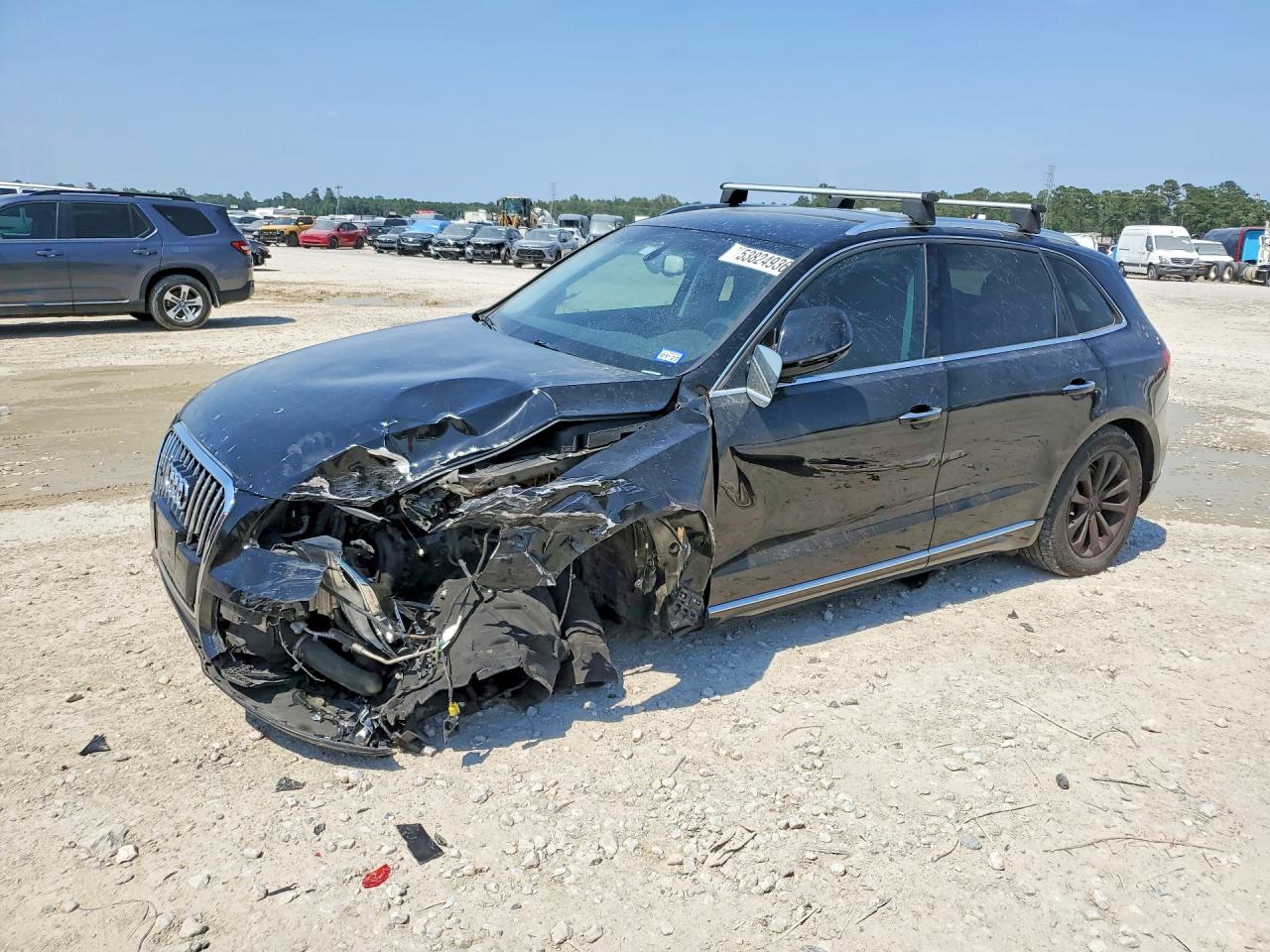 Salvage Audi Q5 Image