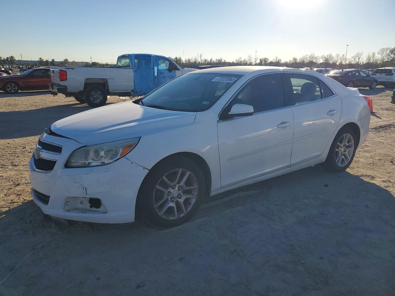 Salvage Chevrolet Malibu Image