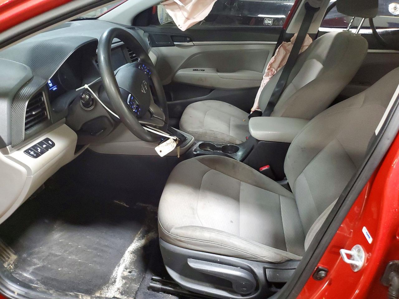 Hyundai ELANTRA Sel