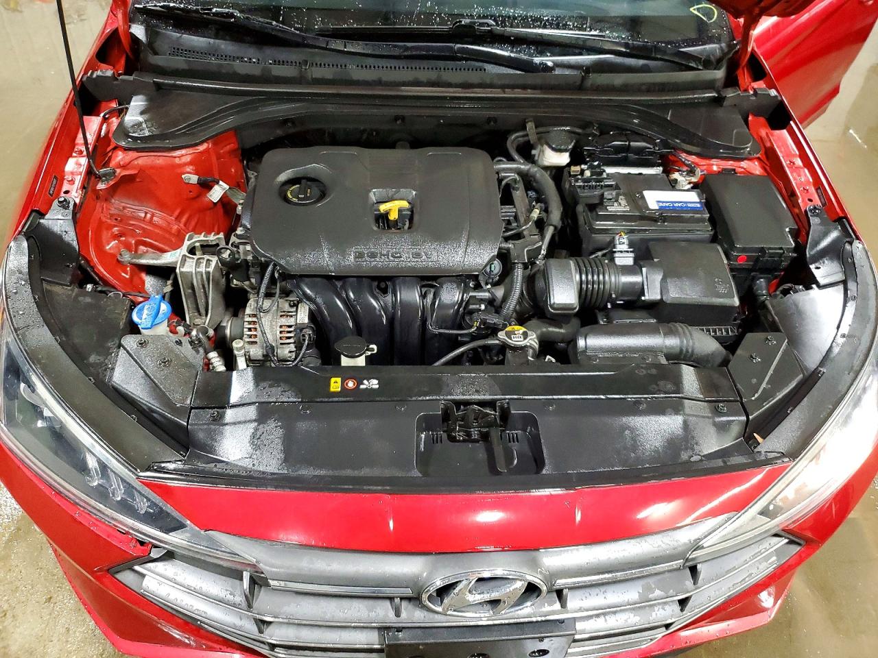 Hyundai ELANTRA Sel