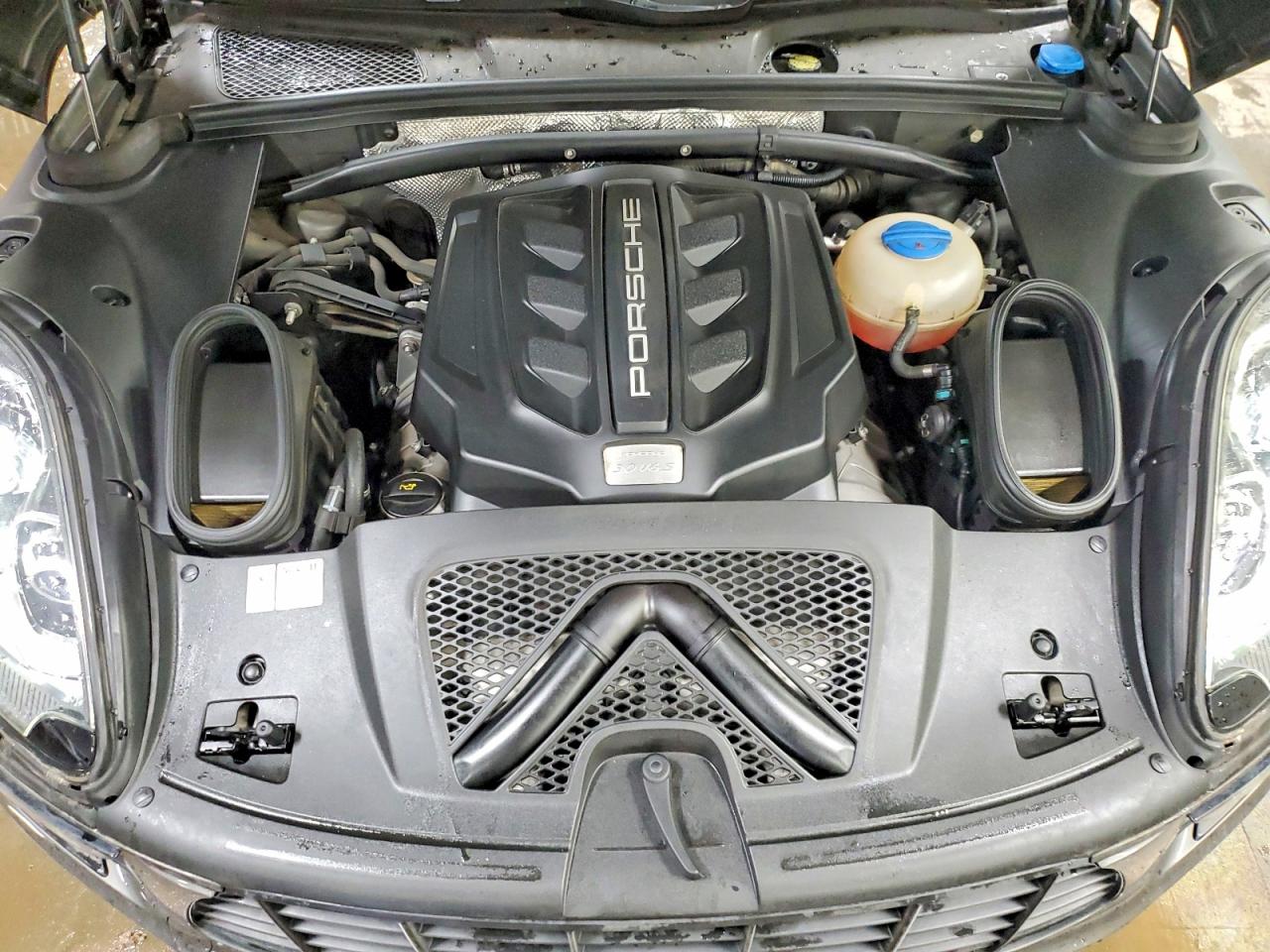 Porsche Macan S