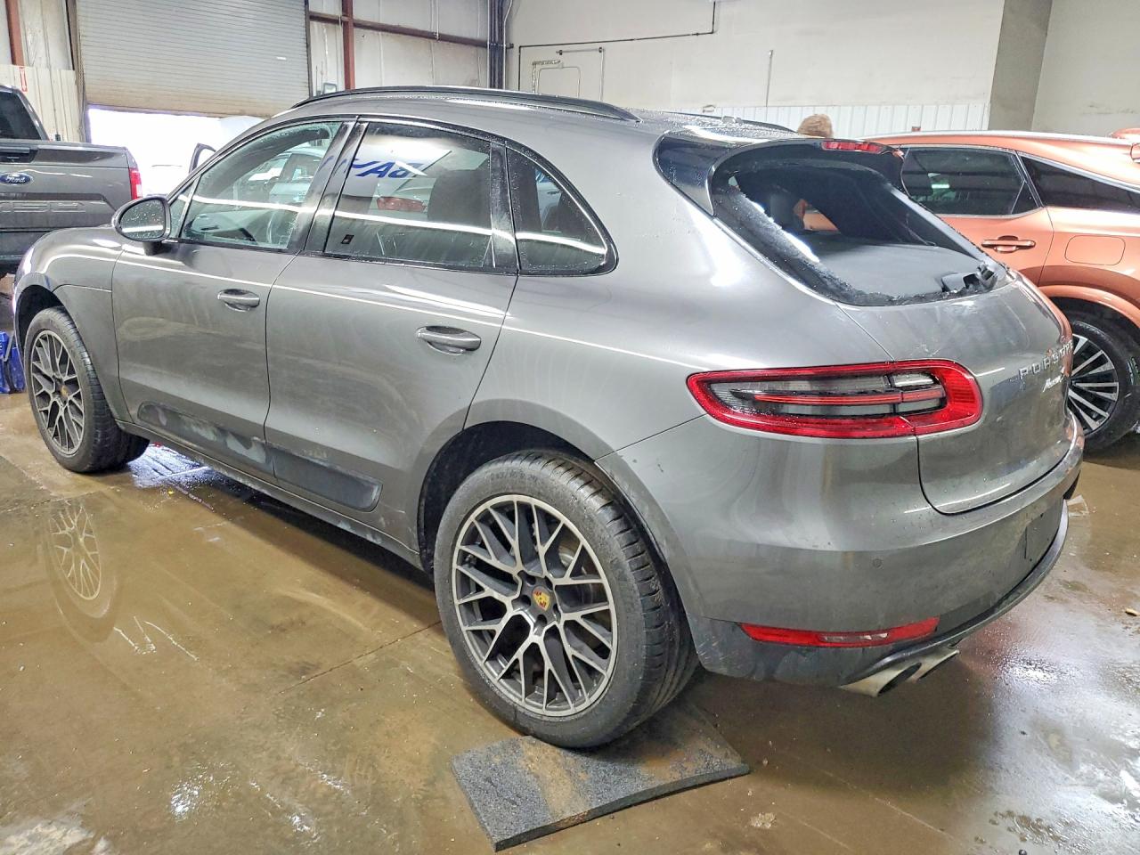 Porsche Macan S