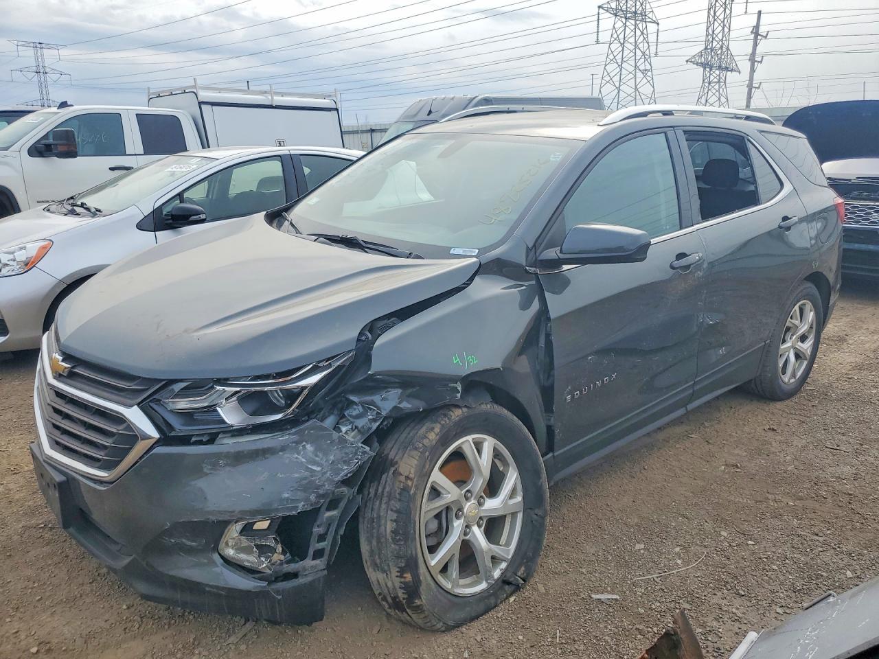 Salvage Chevrolet Equinox Image