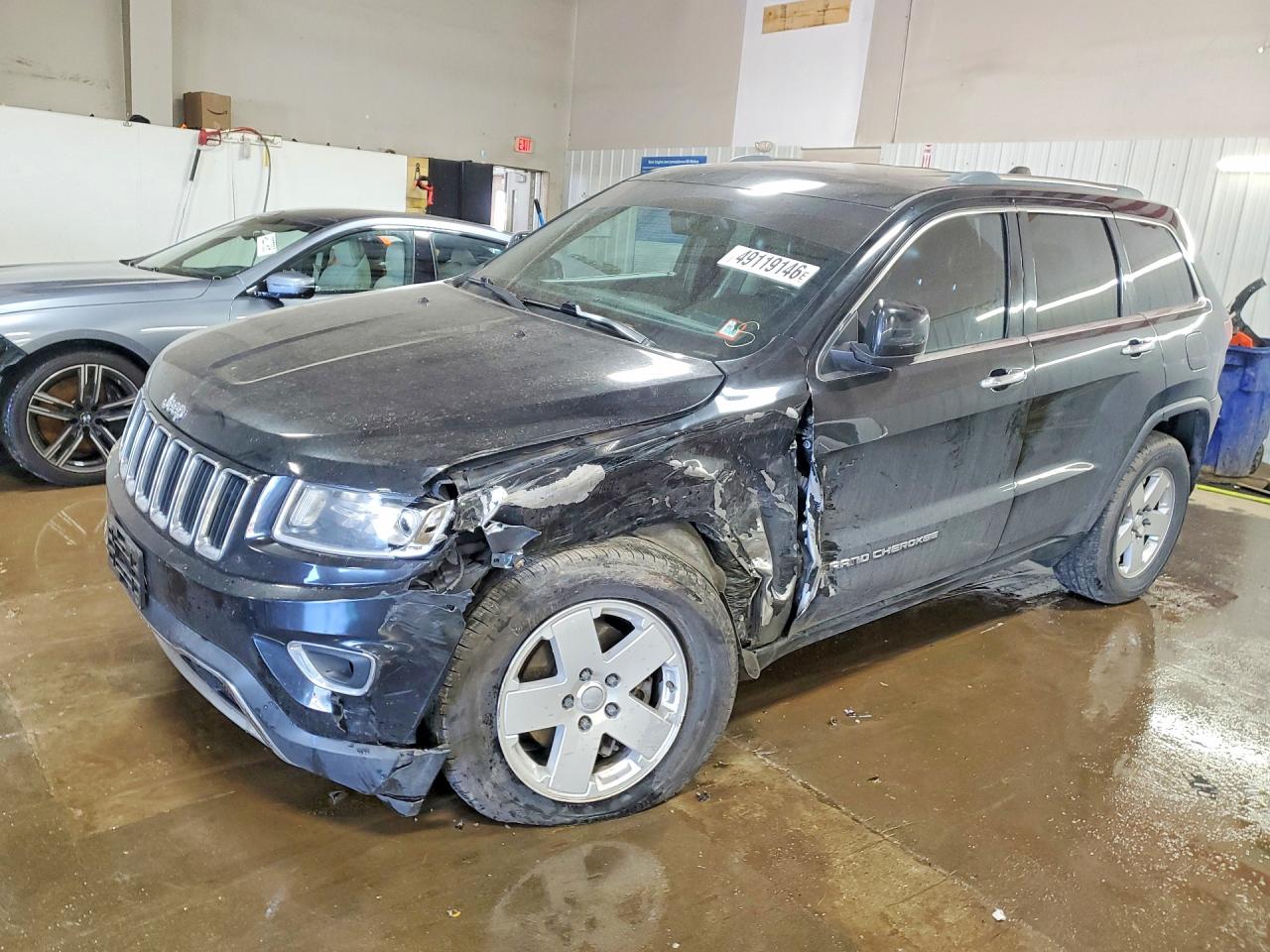 Salvage Jeep Grand Cherokee Image