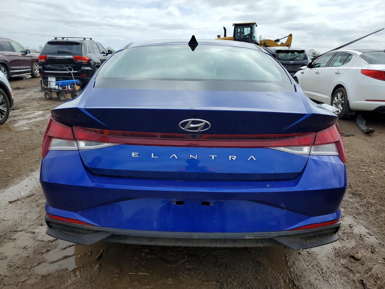 Hyundai ELANTRA Sel