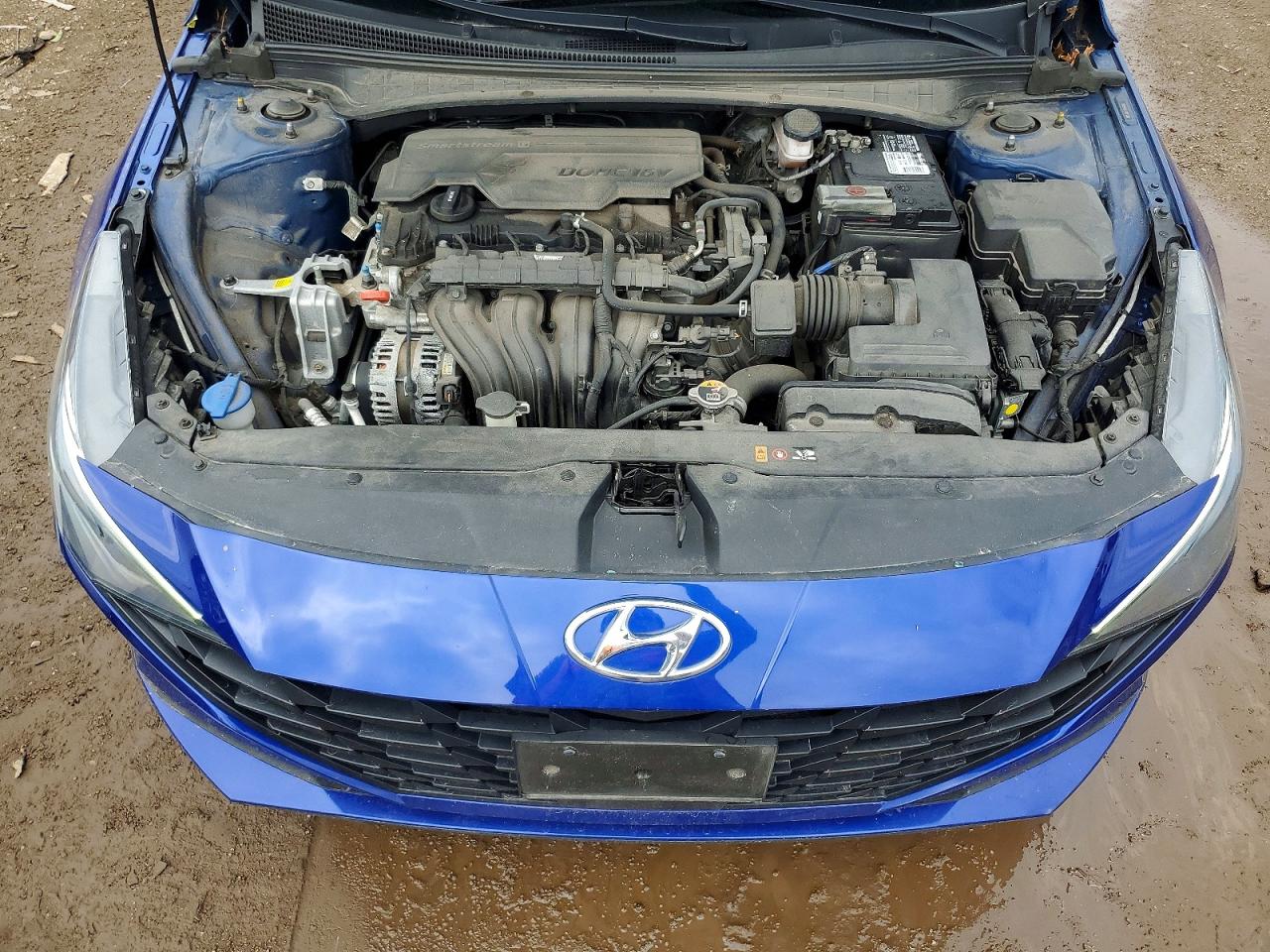 Hyundai ELANTRA Sel