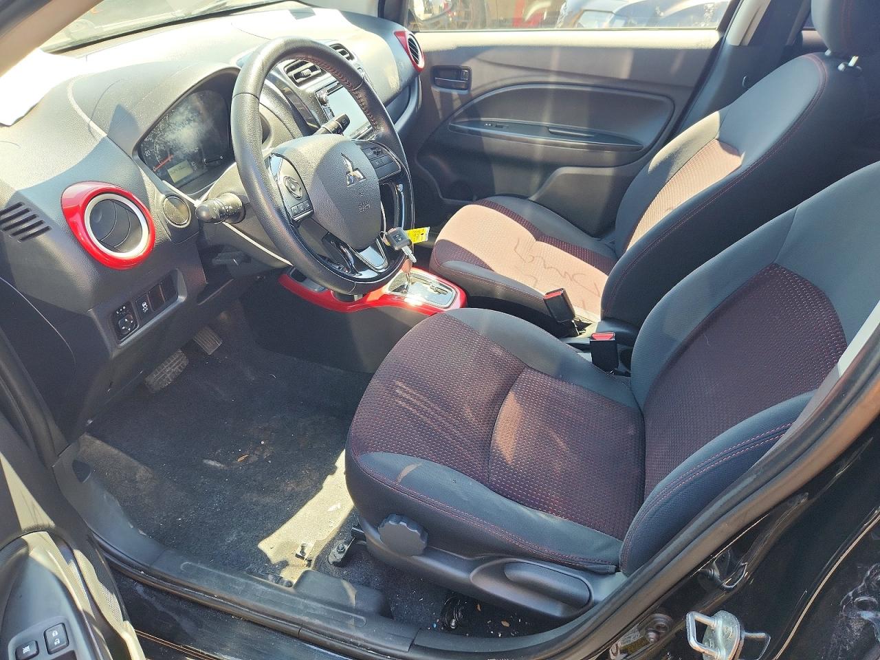 Mitsubishi Mirage Le