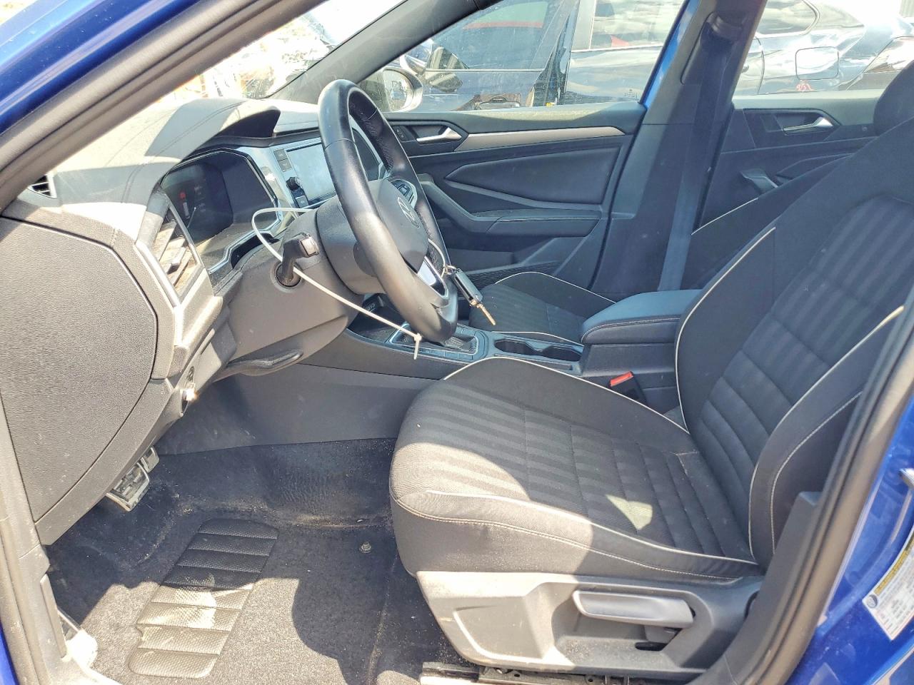 Volkswagen Jetta Sport