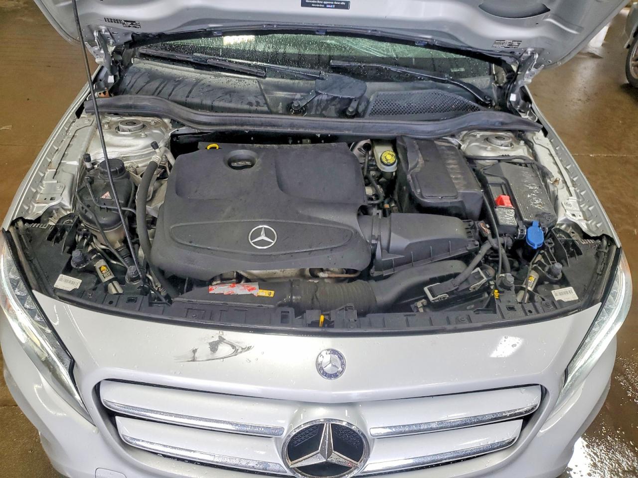 Mercedes-Benz GLA 250 4matic