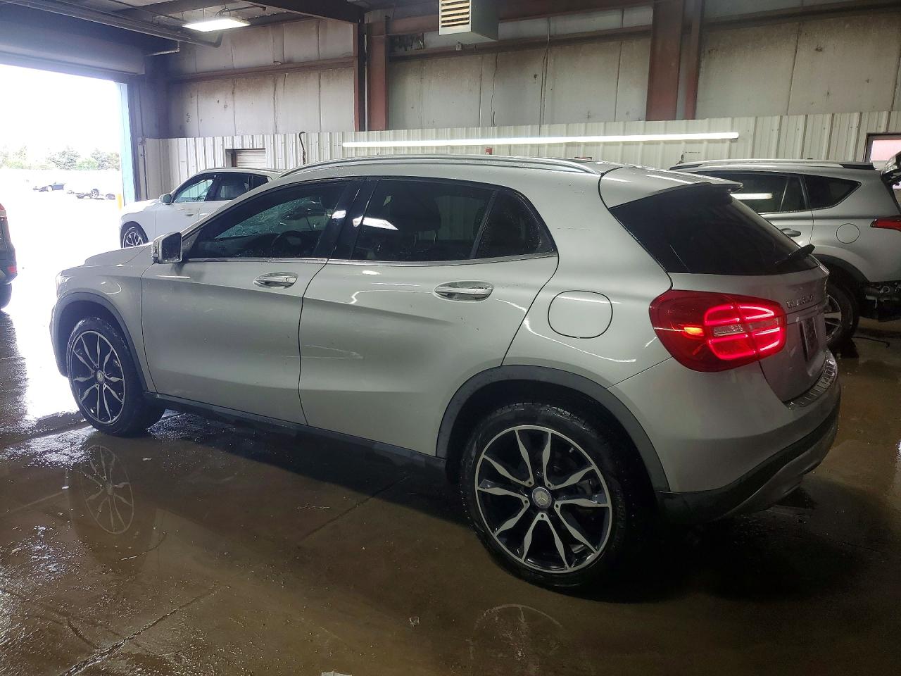 Mercedes-Benz GLA 250 4matic