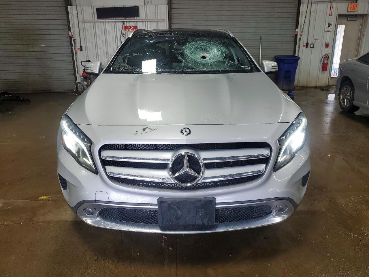 Mercedes-Benz GLA 250 4matic