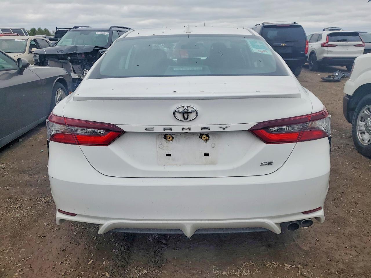 Toyota Camry Se