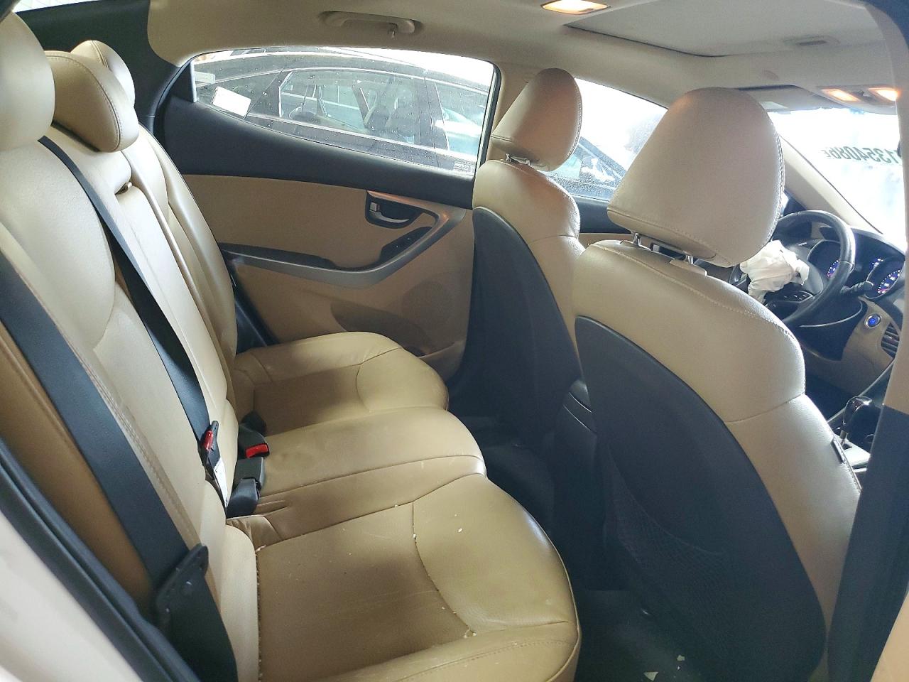 Hyundai ELANTRA Limited