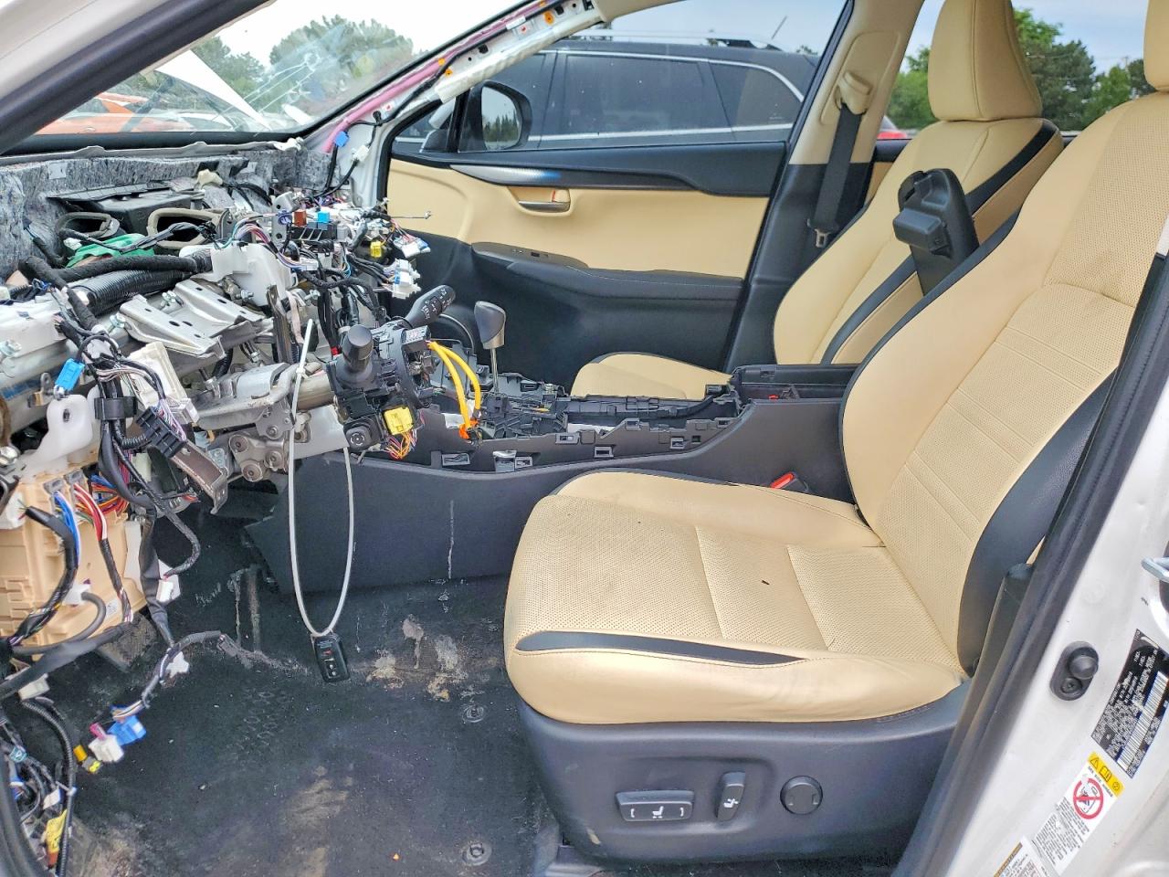 Lexus NX 300h