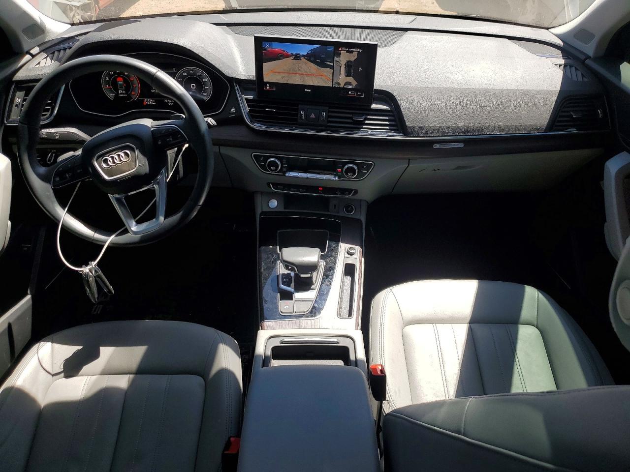Audi Q5 Premium Plus 40