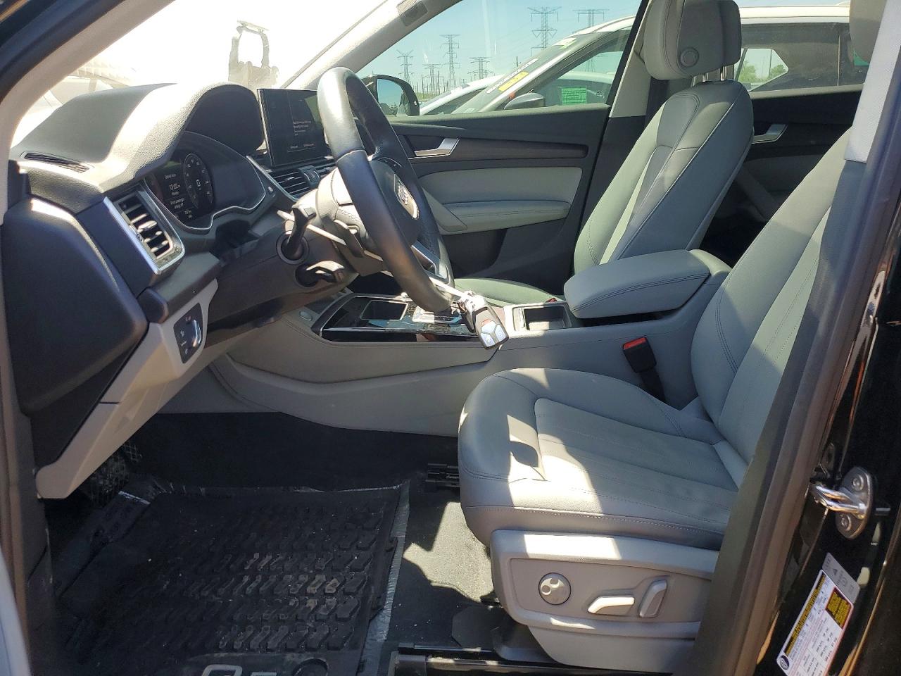 Audi Q5 Premium Plus 40