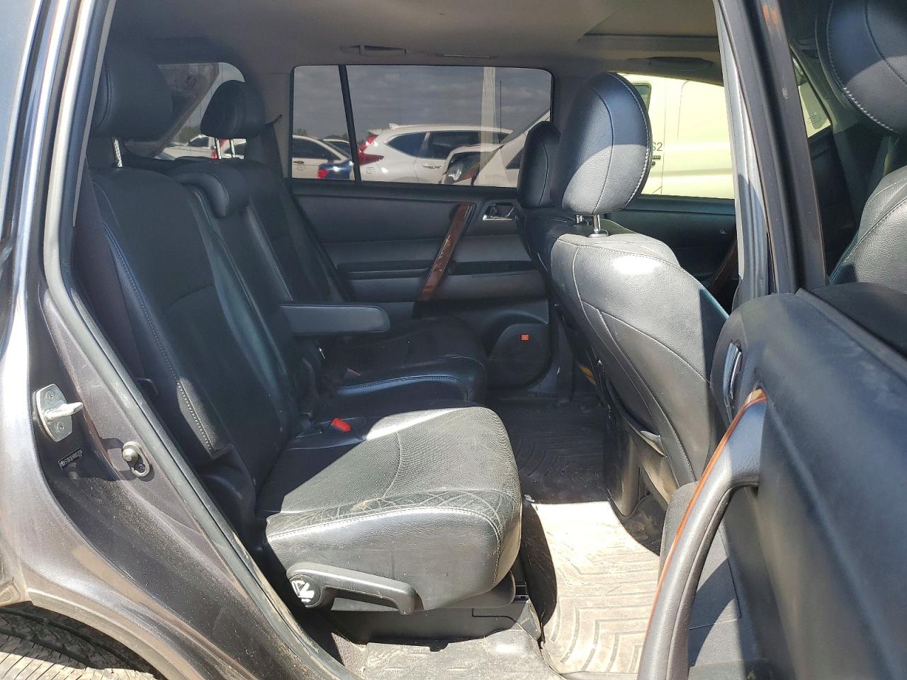 Toyota Highlander Limited