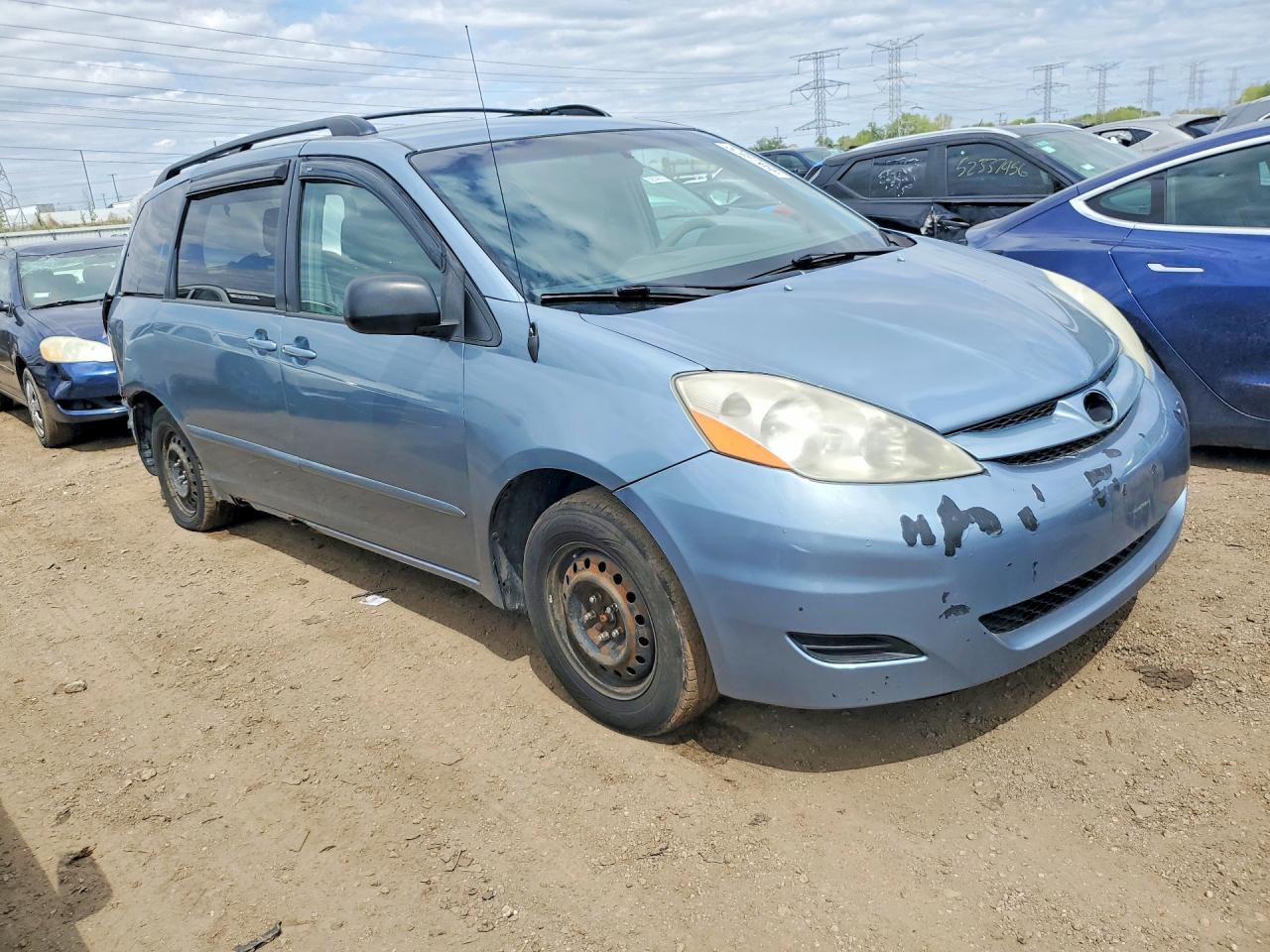 Toyota Sienna Le 7 Passenger