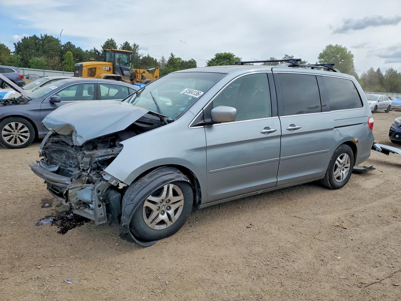 Salvage Honda Odyssey Image