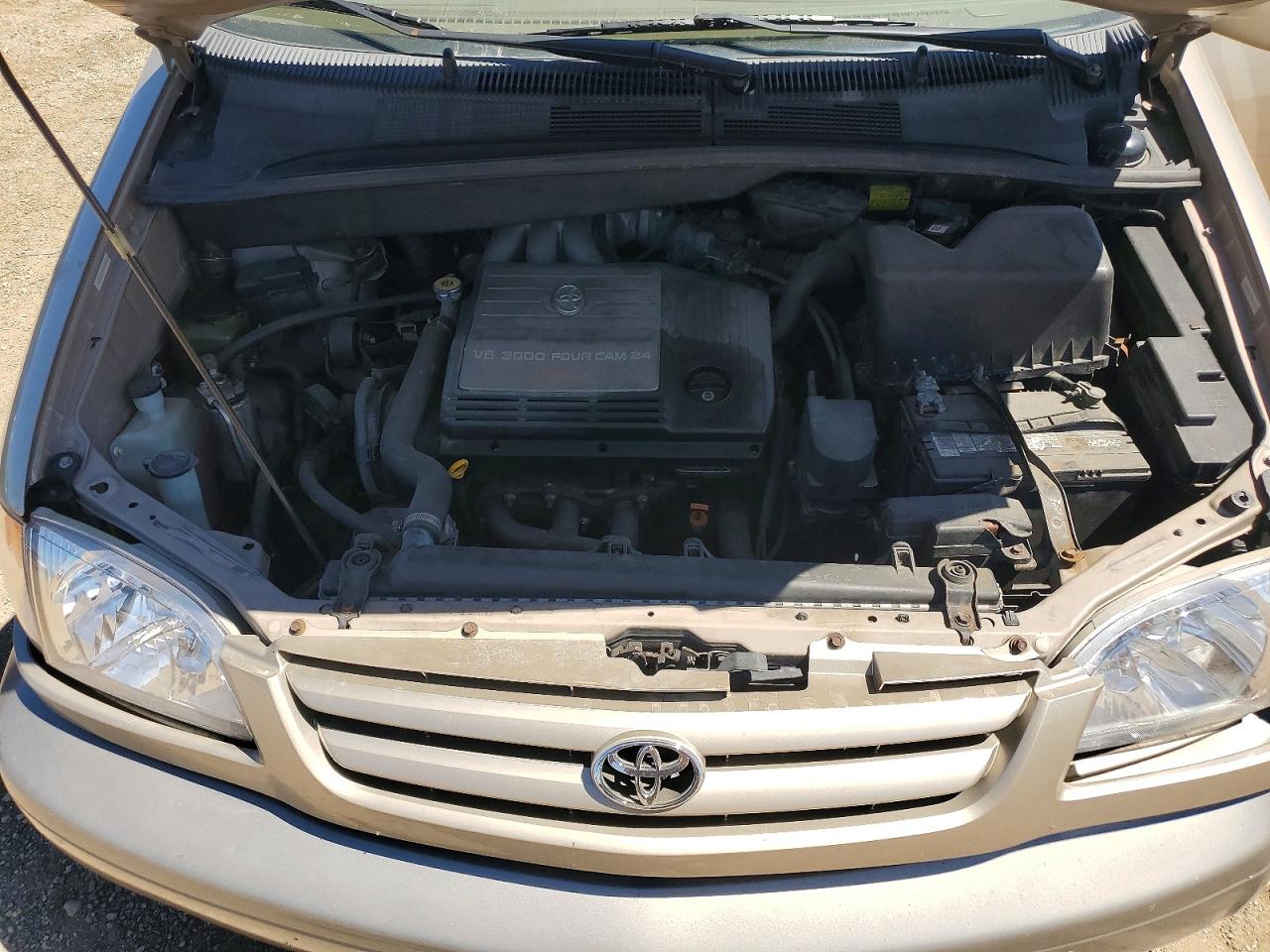 Toyota Sienna Le