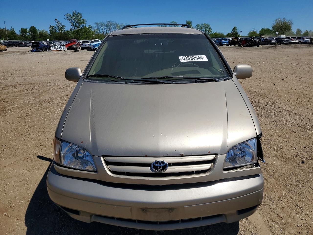 Toyota Sienna Le