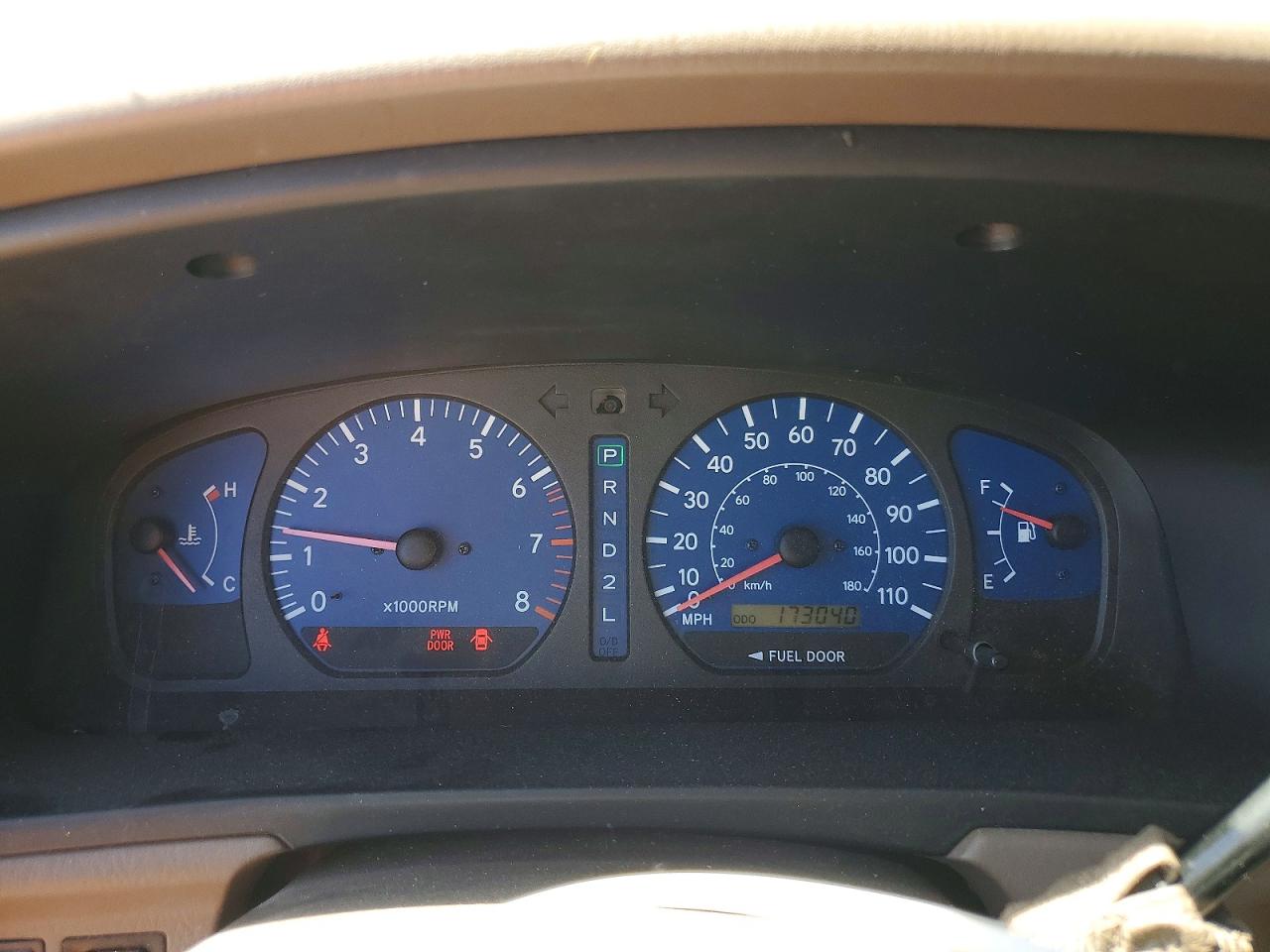 Toyota Sienna Le