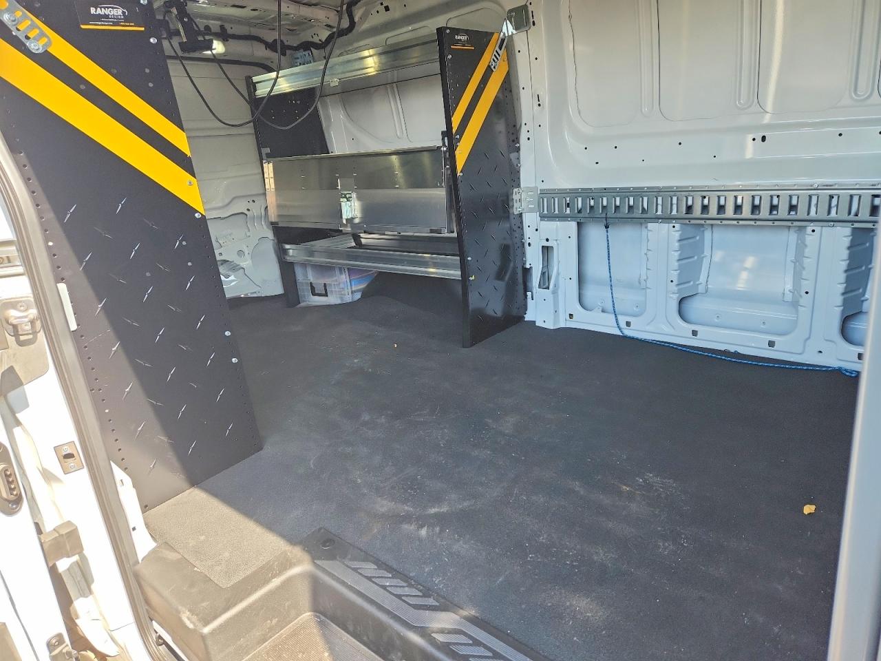 Ford Transit T-150