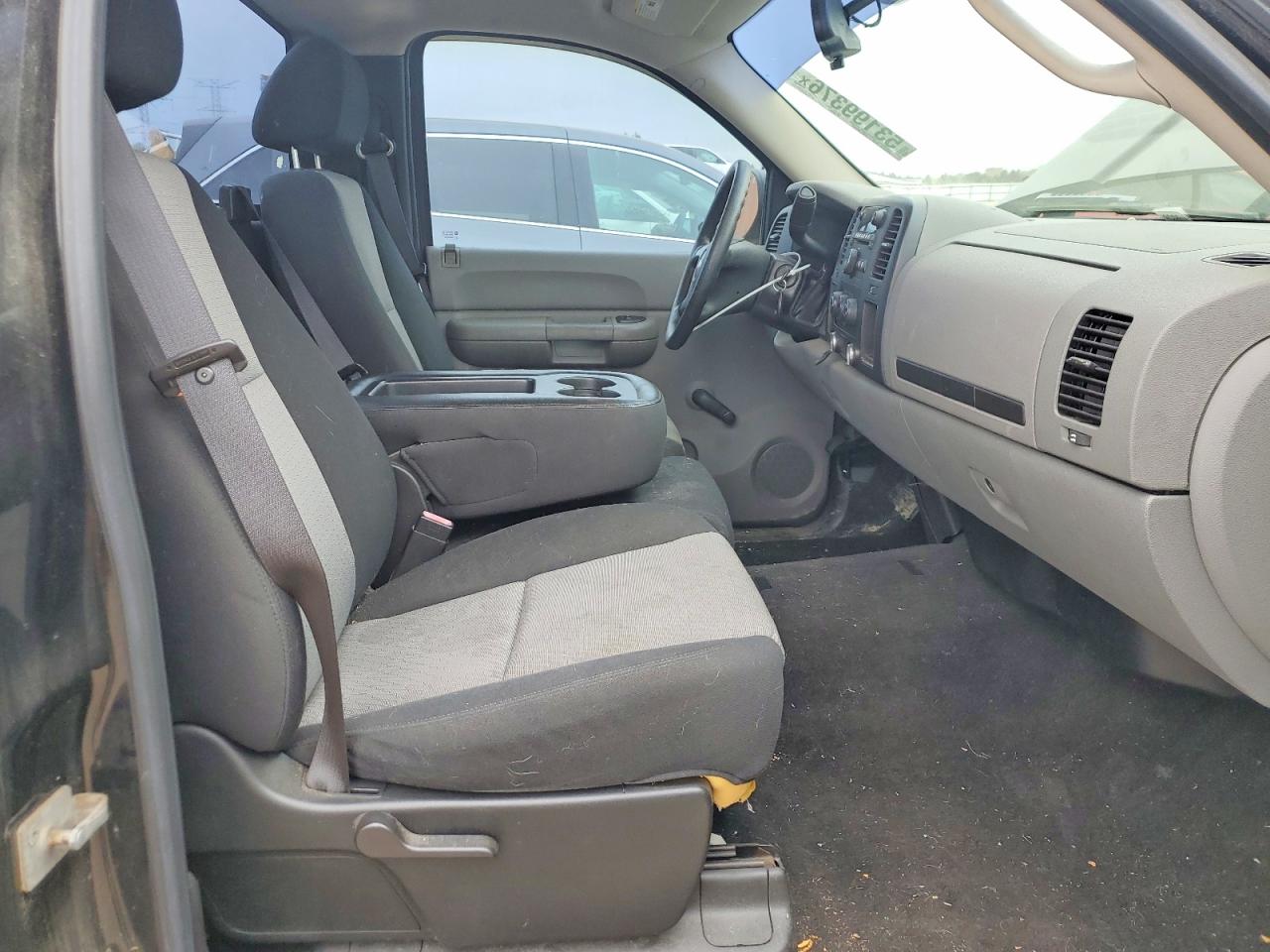 Chevrolet Silverado C1500