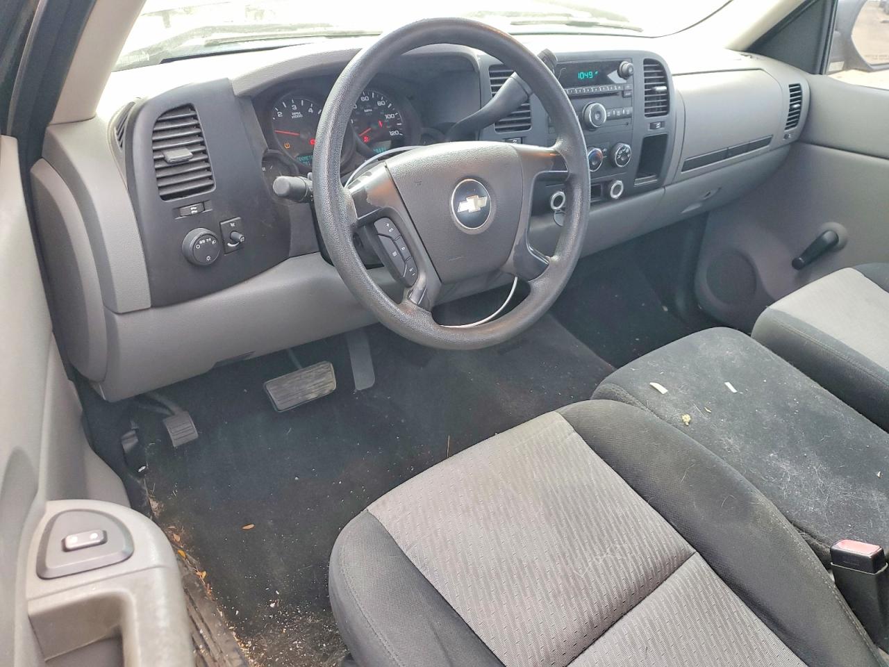Chevrolet Silverado C1500