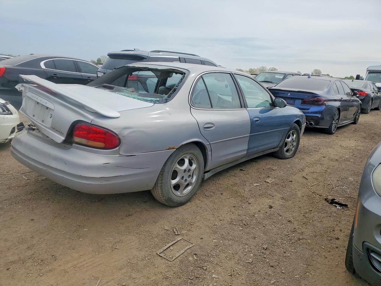 Oldsmobile Intrigue Gl