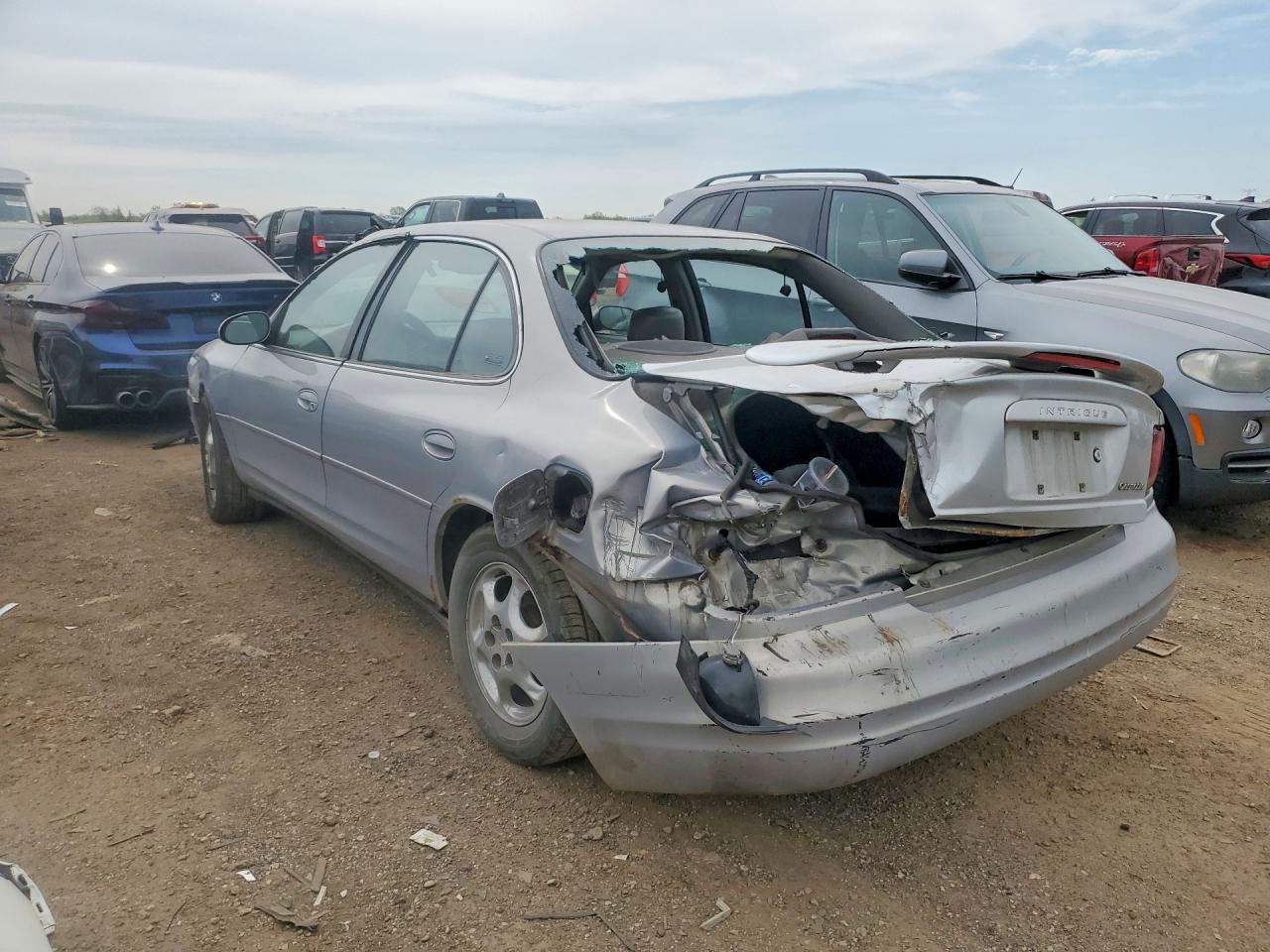 Oldsmobile Intrigue Gl