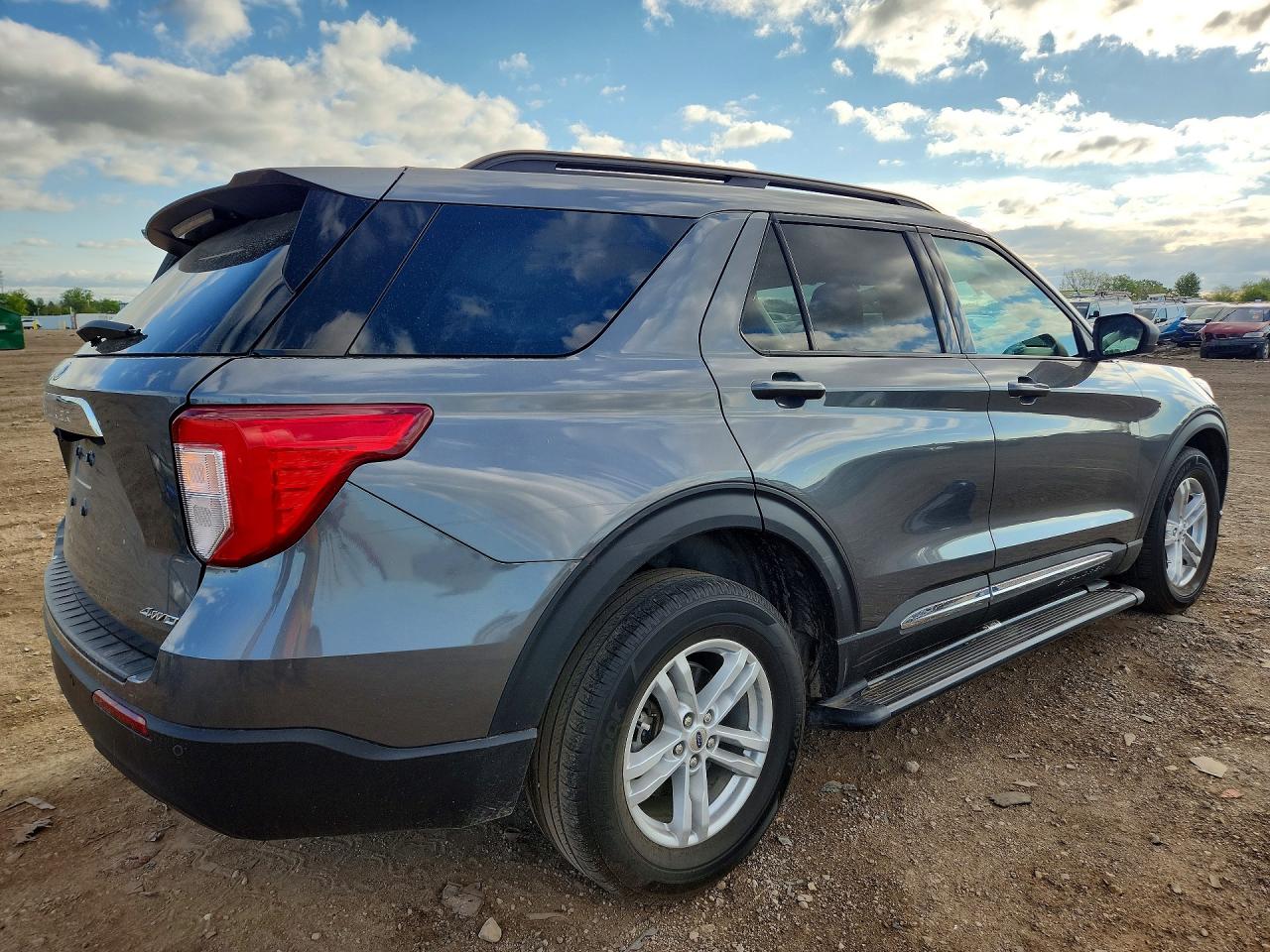Ford Explorer Xlt