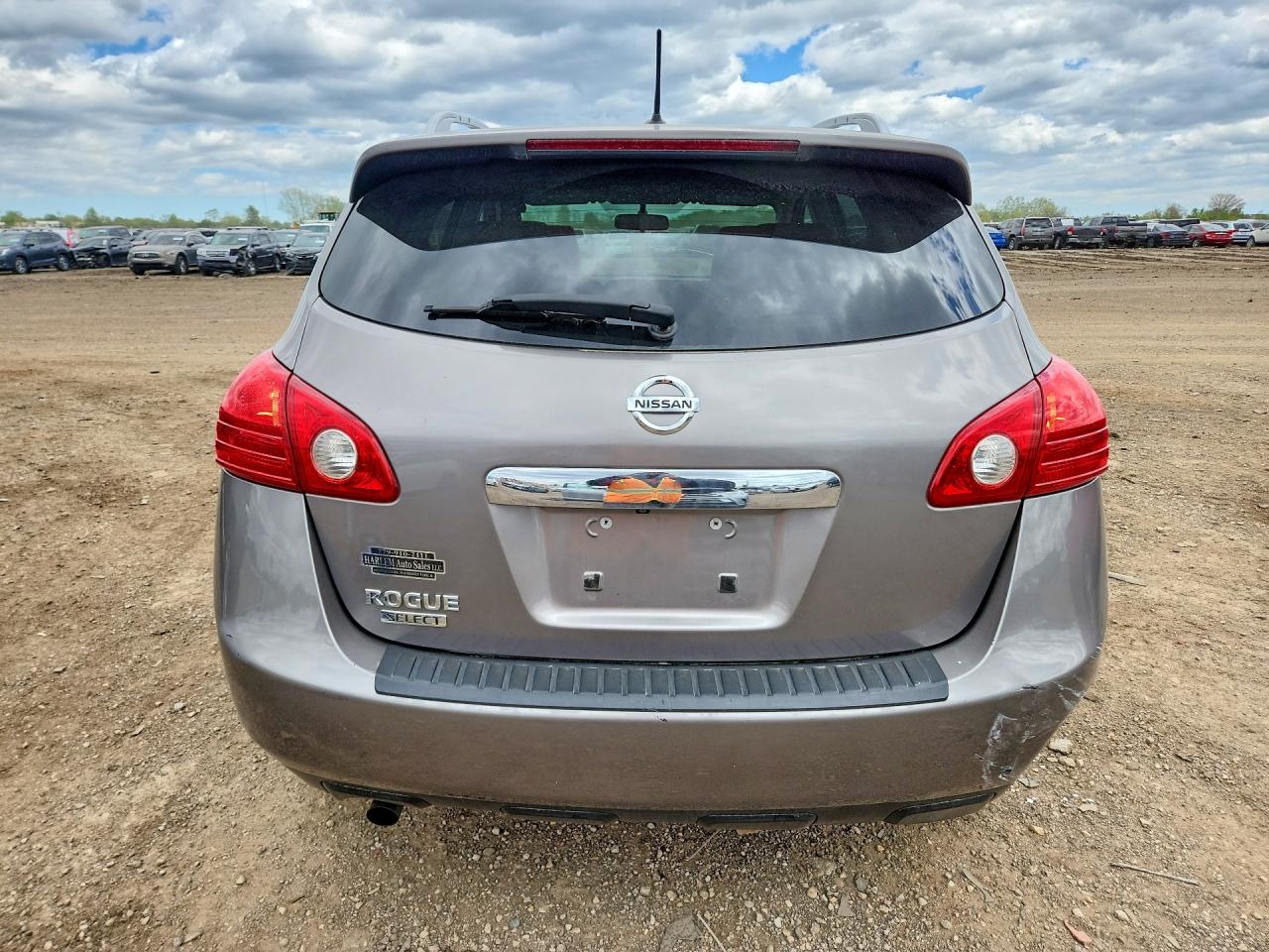 Nissan Rogue S
