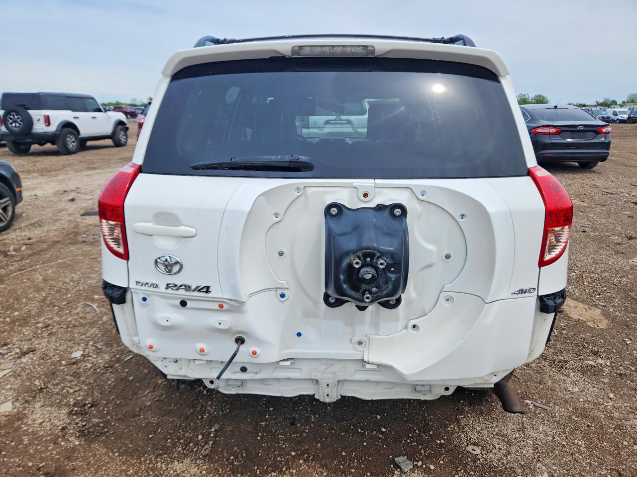 Toyota RAV4 Base