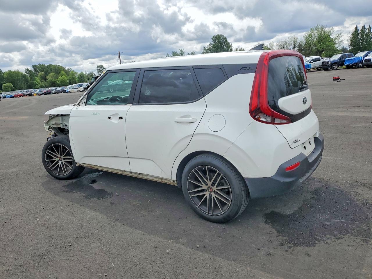 Kia Soul Lx