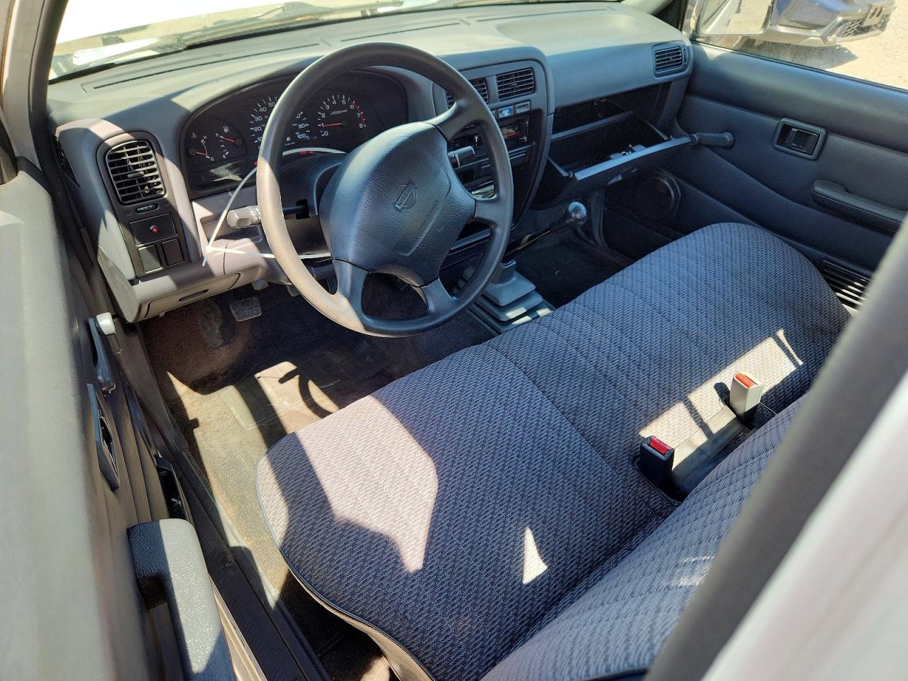 Nissan Navara Base