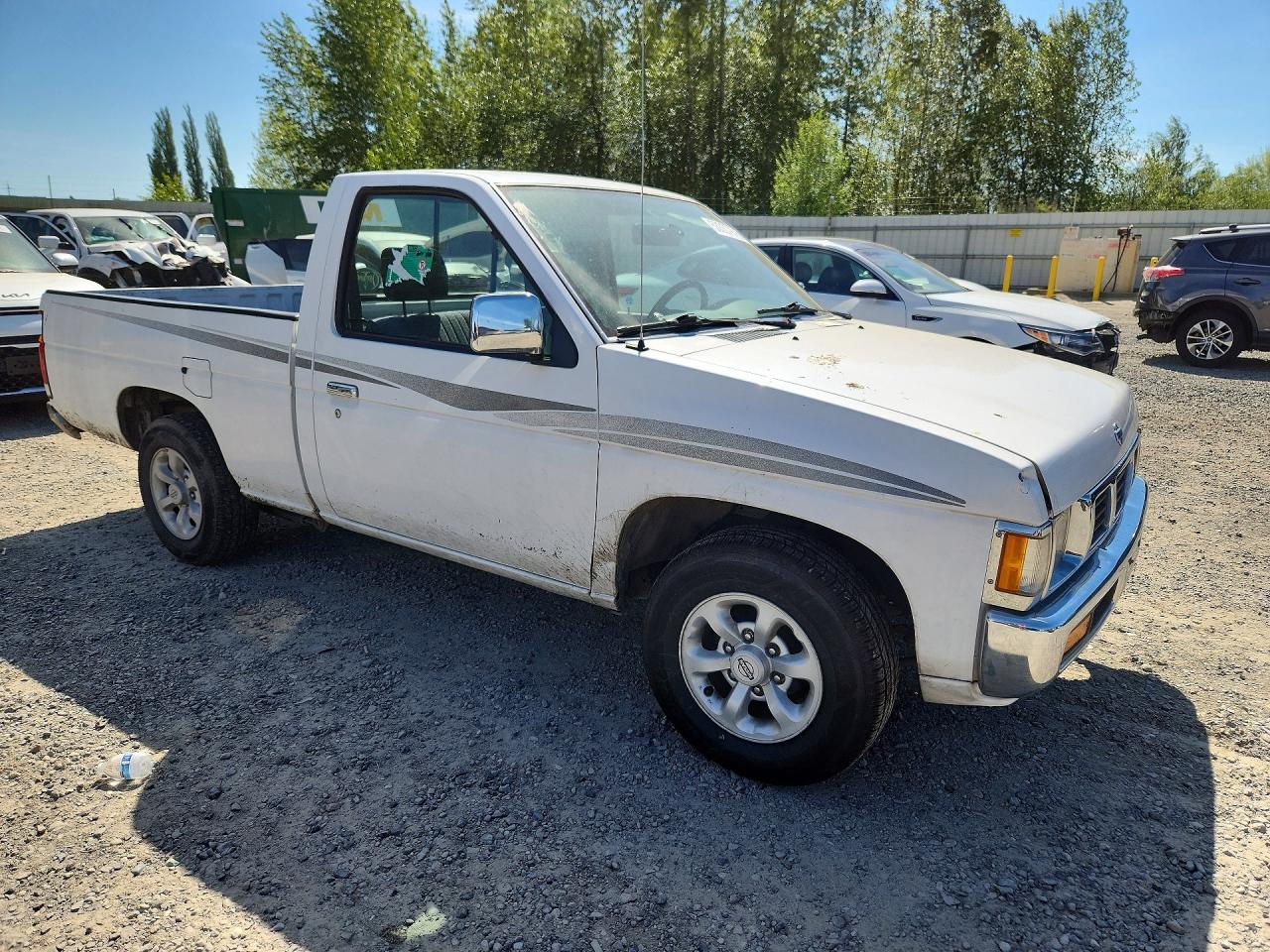 Nissan Navara Base