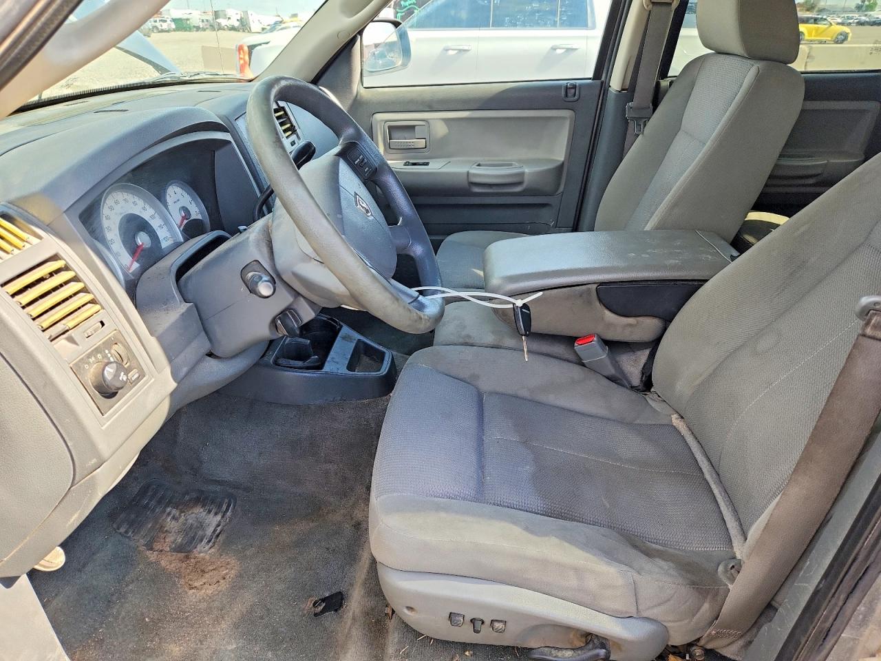Dodge Dakota Quad Slt