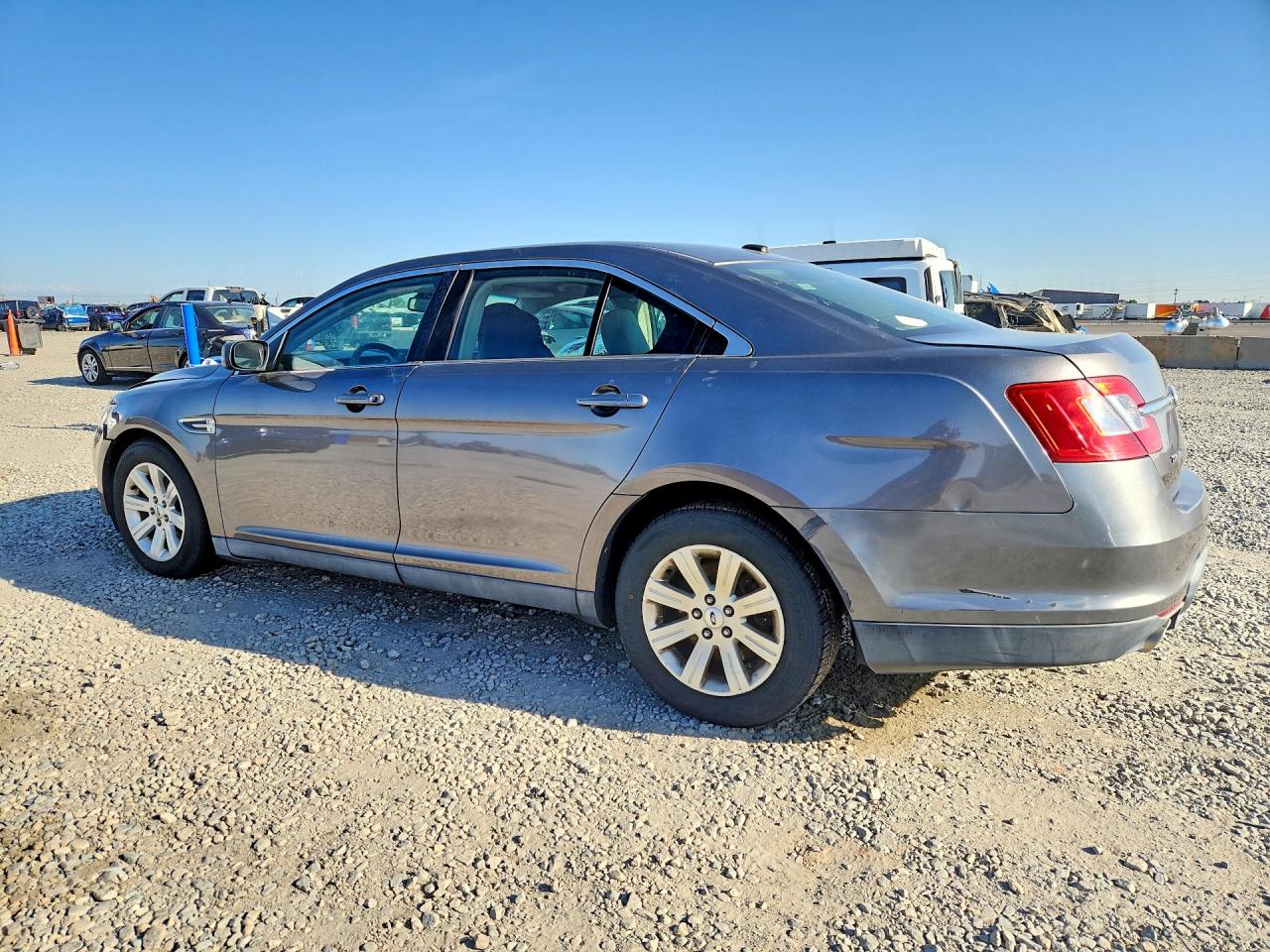 Ford Taurus Se