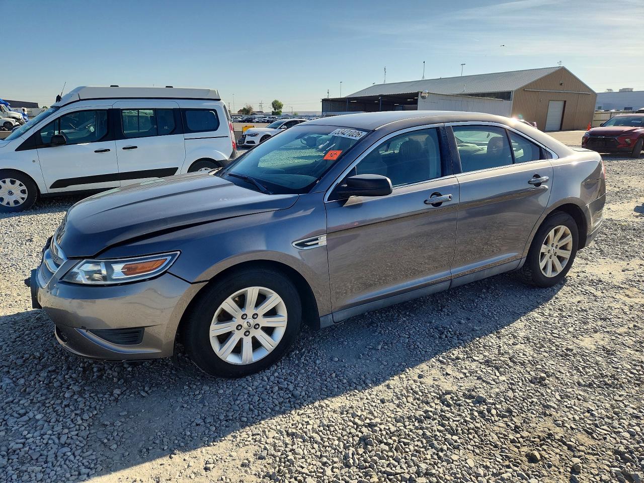 Salvage Ford Taurus Image