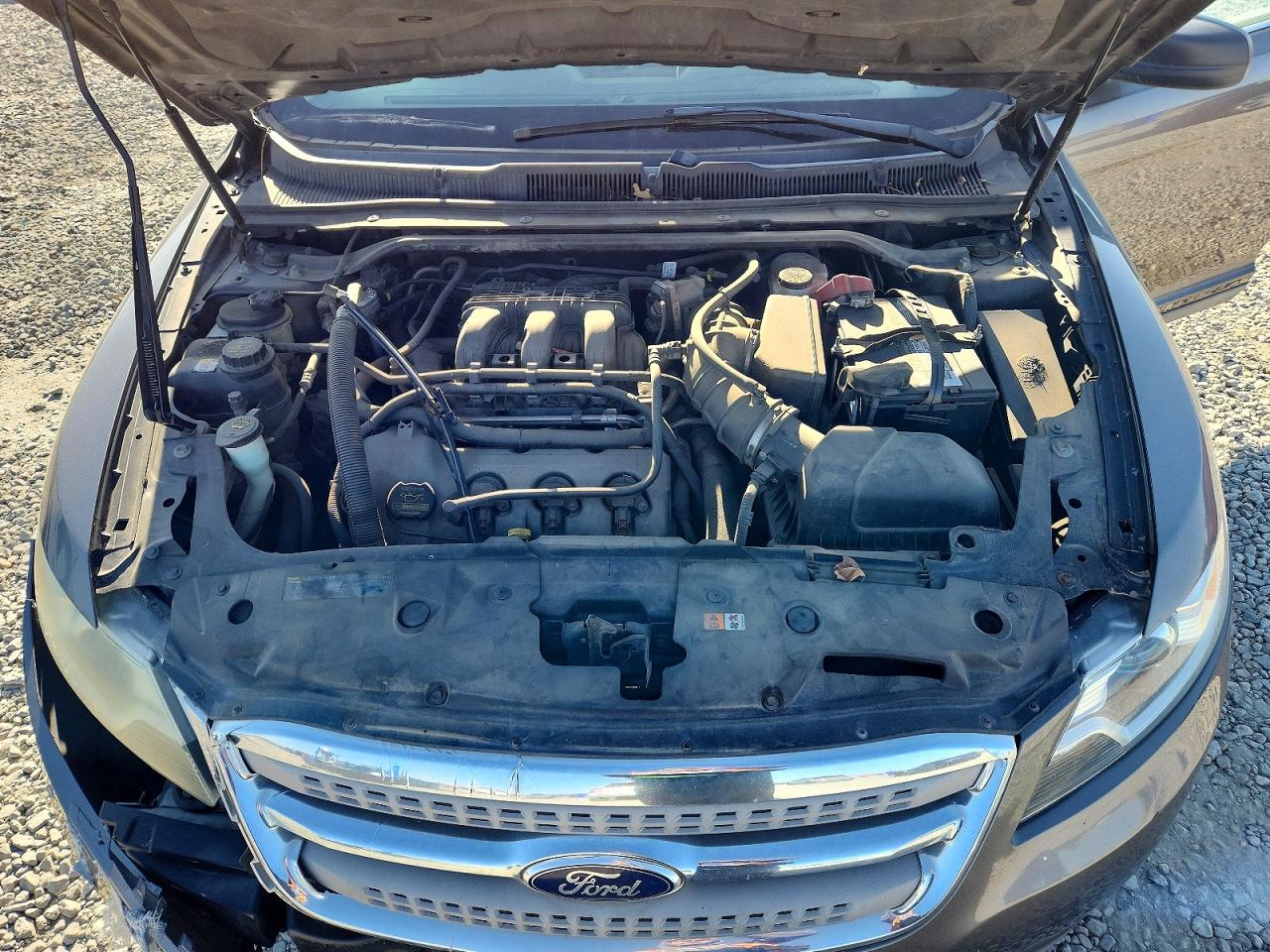 Ford Taurus Se