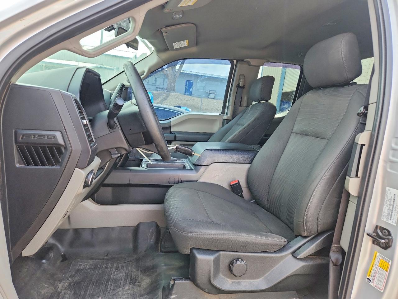 Ford F-150 Super Cab